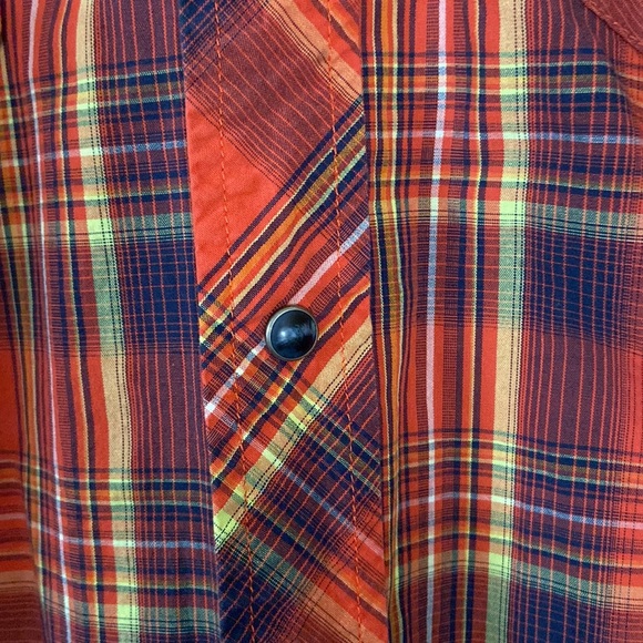 Cinch modern fit pearl snap shirt - Picture 6 of 11